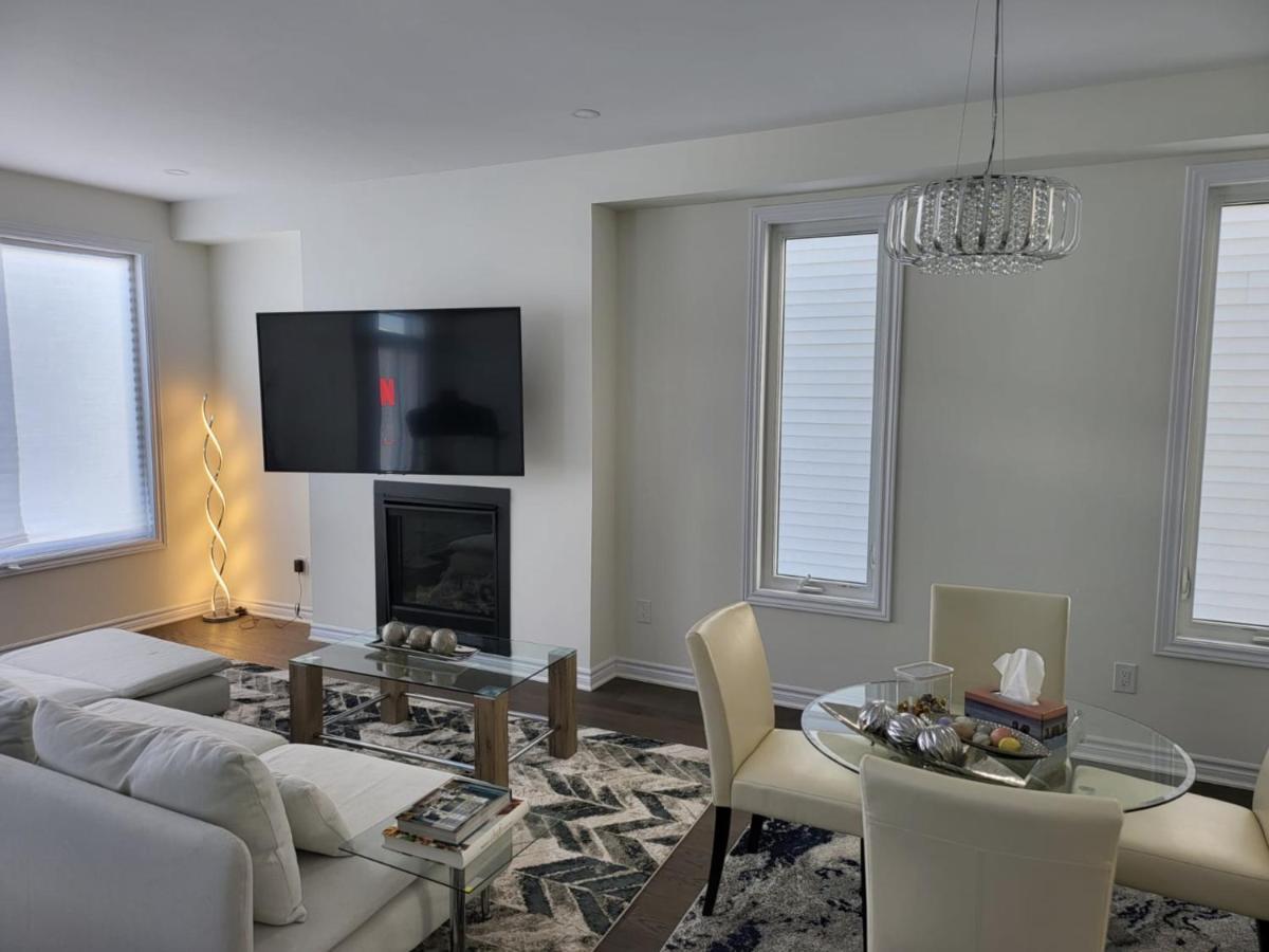 5 Star Home Ottawa Esterno foto