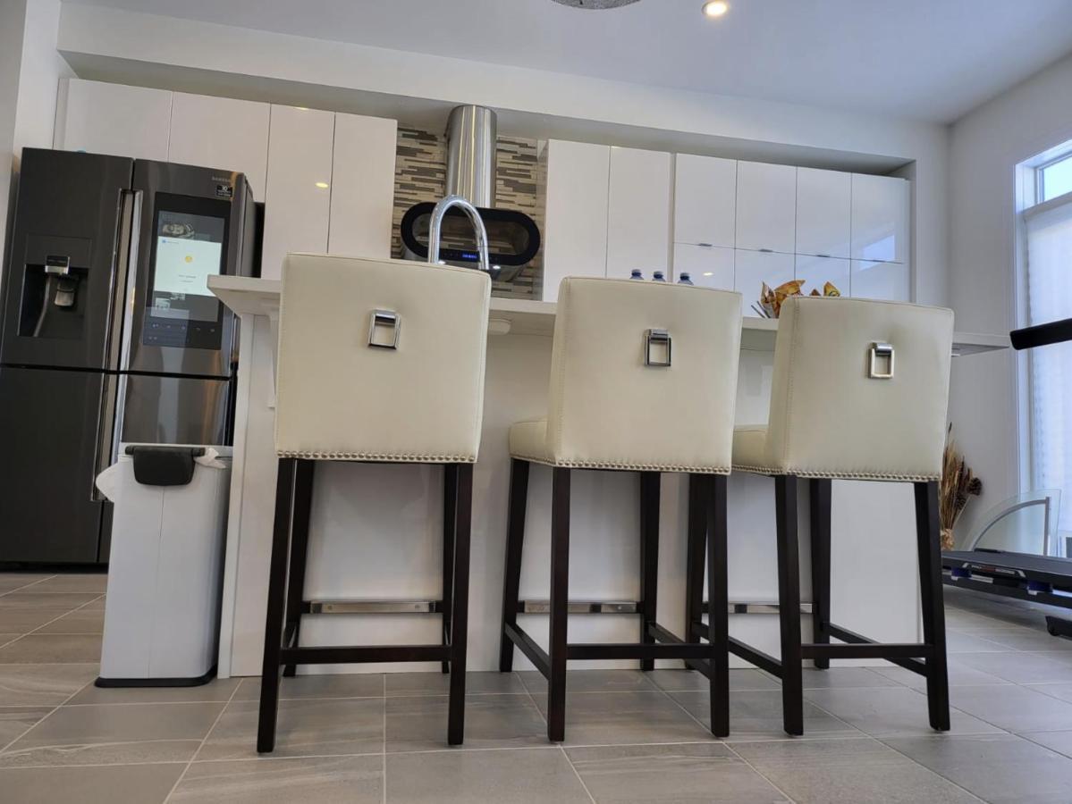 5 Star Home Ottawa Esterno foto