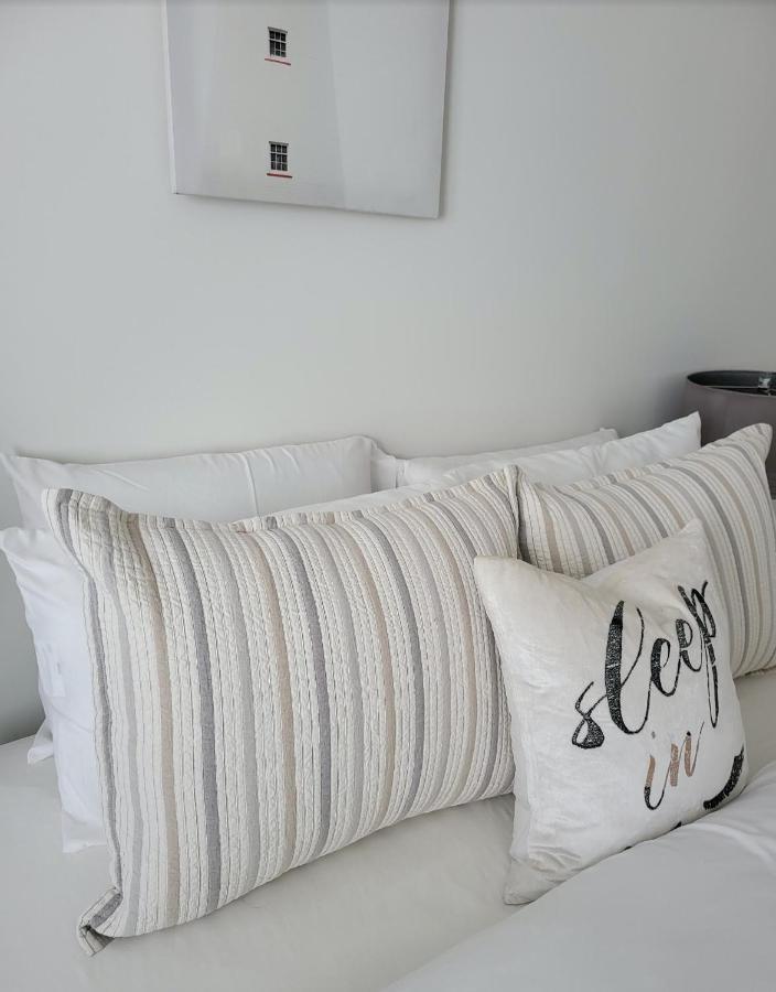 5 Star Home Ottawa Esterno foto