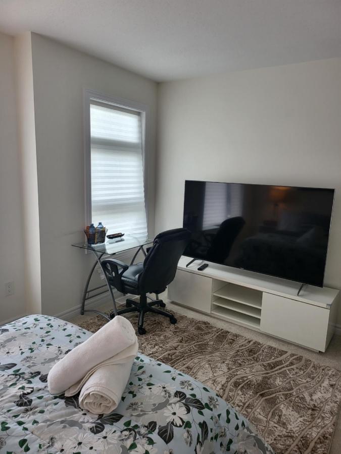 5 Star Home Ottawa Esterno foto