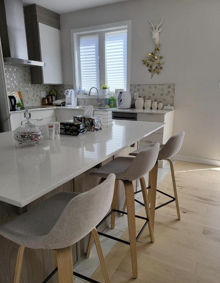 5 Star Home Ottawa Esterno foto